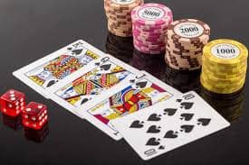 judi onlen mobile app interface showing Liga 1 fixtures and live-casino lobby